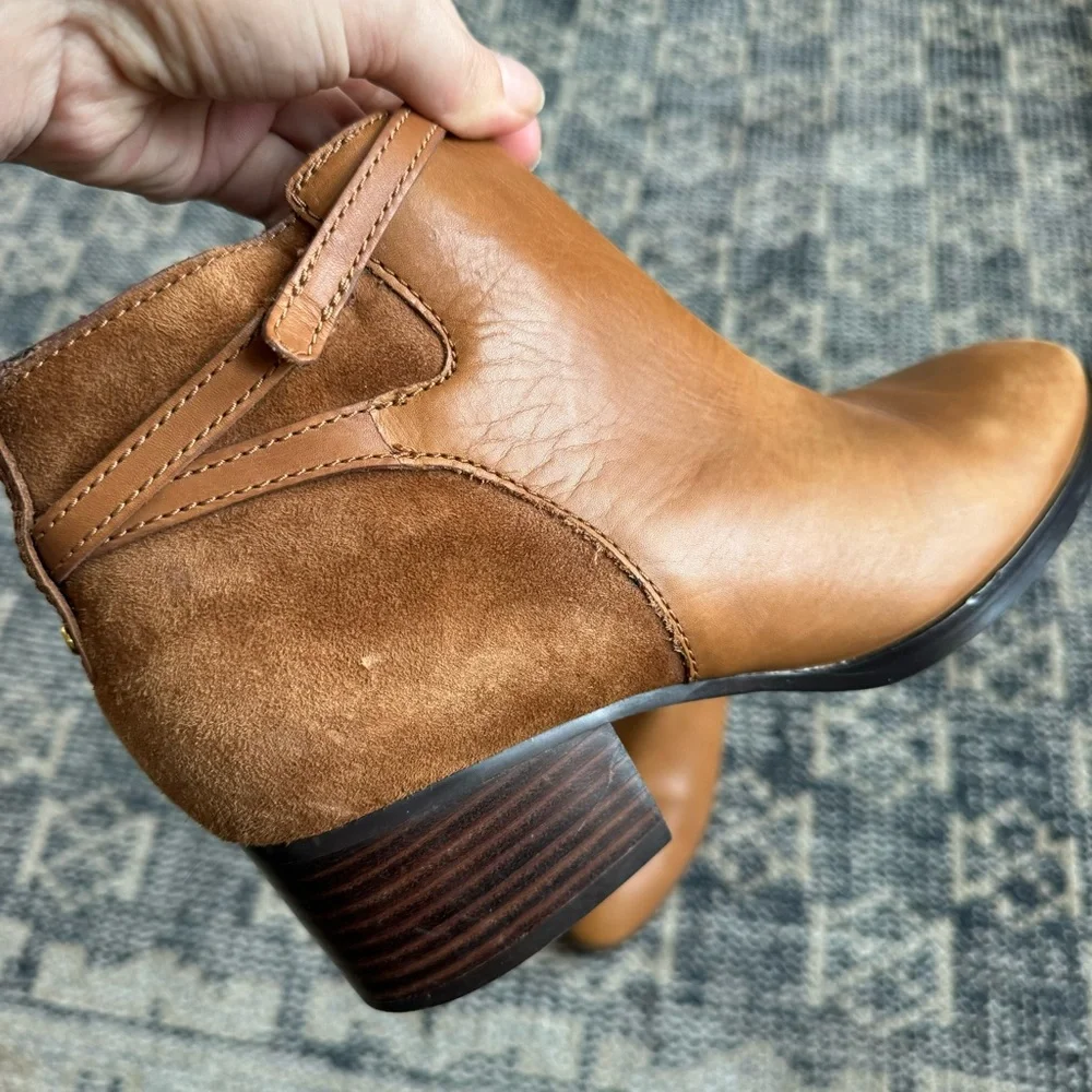 💙 Lauren Ralph Lauren Damara Booties in Cognac Brown Leather & Suede size 8